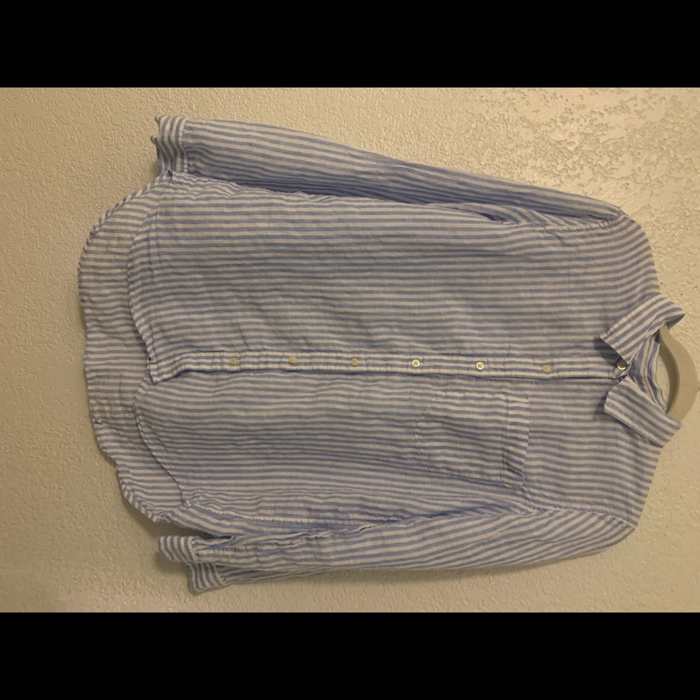 Gap white button down shirt boyfriend fit
